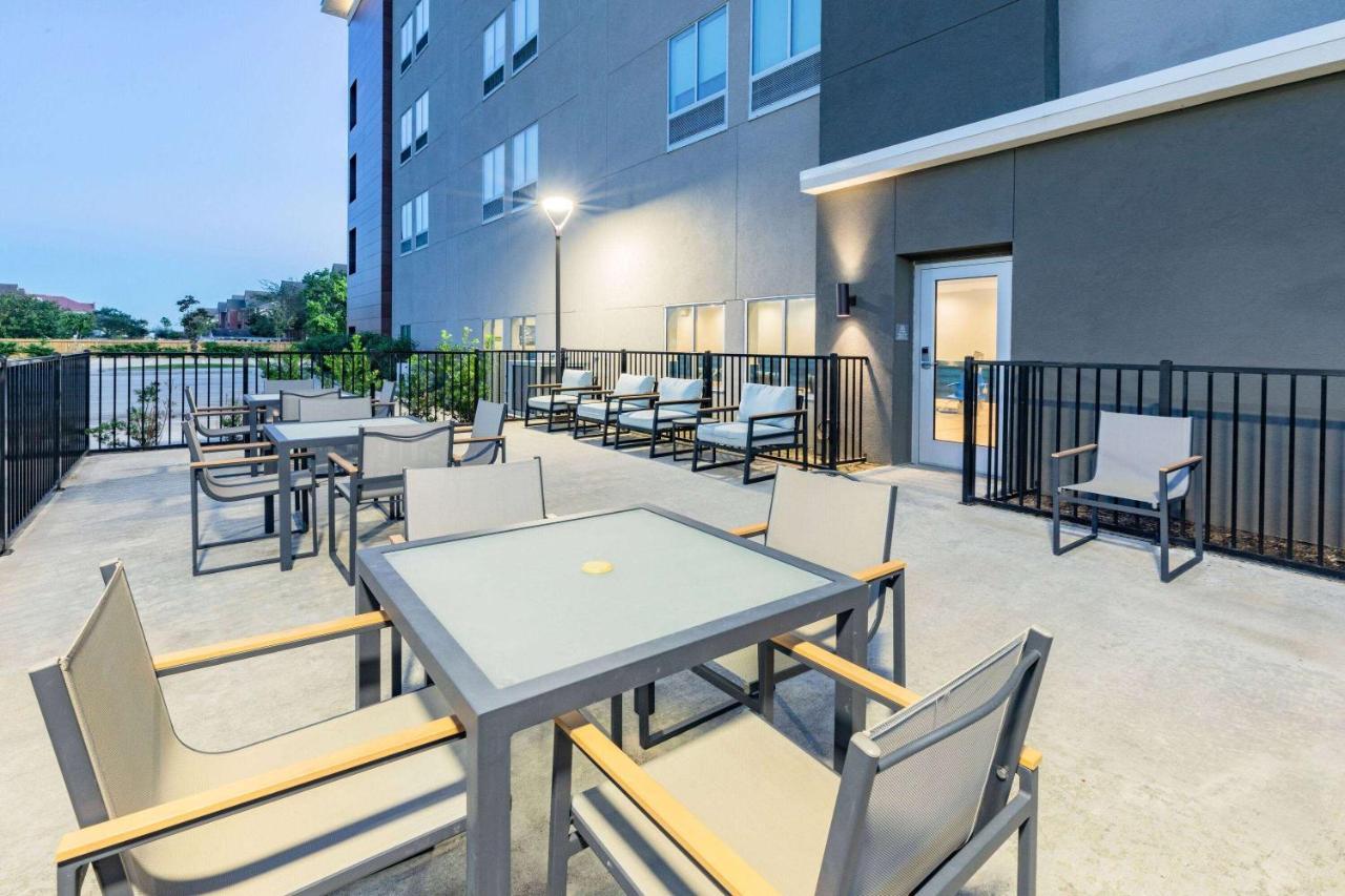 La Quinta Inn & Suites By Wyndham Texas City I 45 Exterior foto